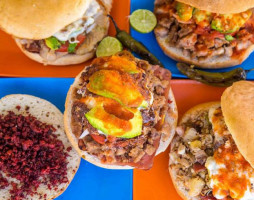 Tortas Thuhme food