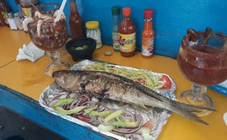 Mariscos Tuxpan Nayarit food