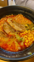 Oishi Ramen House food