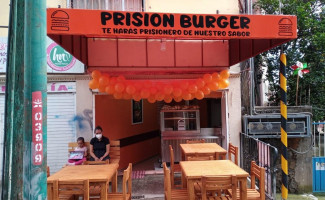 Prision Burger food