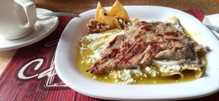 Don Luis Carnes Al Carbón food