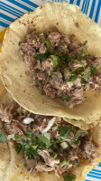 Carnitas El Zorrito food