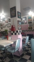 Lucy's Diner inside