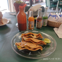 Mariscos Mi Querido Veracruz food