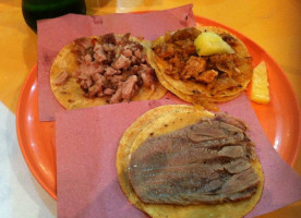 Taqueria El Paisa food