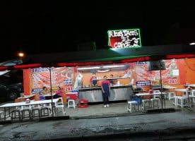 Cone Tacos El Cons food