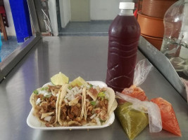 Taqueria El Polillita food