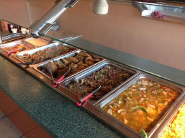 Manuel's Buffet food