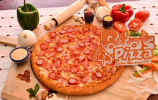 Bto's Pizza food