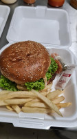 Donfi's Burger food