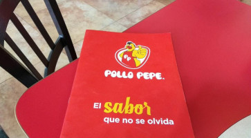 Pollo Pepe inside