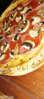 Romana's Pizza food