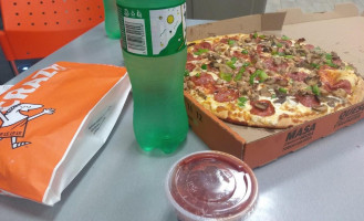 Little Caesars Pueblo Nuevo food