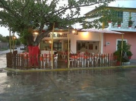 Taqueria El Amate outside