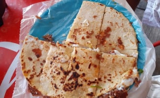 Birrieria Apatzingán food