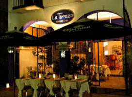 La Terraza outside