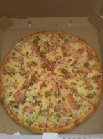 Tencho's Pizzas 2 food