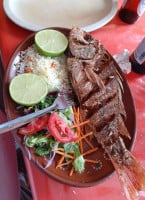 Mariscos Zavala food