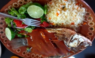 Mariscos Zavala food