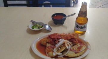 Tortas Ahogadas Kiko (tlaquepaque) food