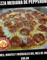 Pacheco's Pizzas food