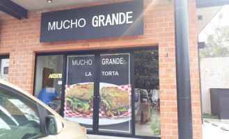 Mucho Grande outside