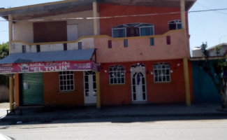 Carnitas El Tolin outside