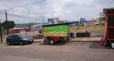 Mr. Elote outside