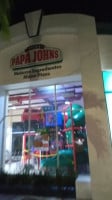 Papa John's Pizza food