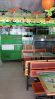 Fruteria Y Heladeria Super Frutales inside