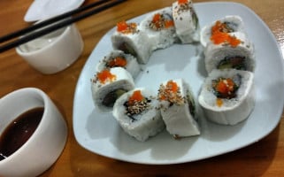 Sushi Toshi food