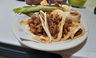 Taqueria La Joya Jrz food