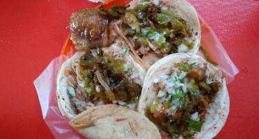 Taqueria El Cochito food