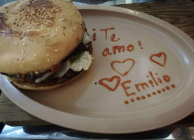 Enam Hamburguesas food