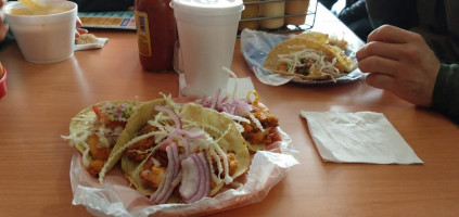 Chilo's Tacos De Mariscos food