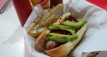 Fafa's Dogos Burgers food