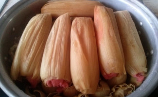 Tamales Chilangos food