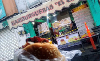 Hamburguesas El Carrito food