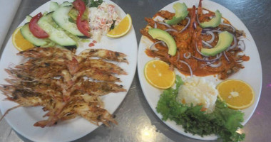 Mariscos El Camaron food