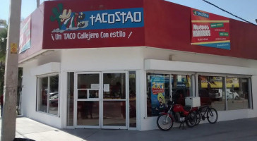 Tacostao outside