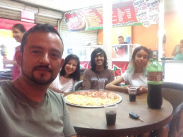 Bto´s Pizza inside