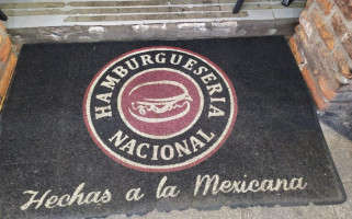 HamburgueserÍa Nacional food