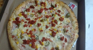 Vaqueros Pizza Matatlan food