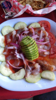 Mariscos El Muelle food