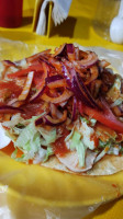 Tostadas Especiales Yiyo Evelyn food