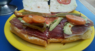 Tortas Leon food