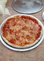 Da Michele Pizzeria food