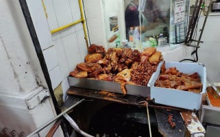 Carnitas Parque Luna food