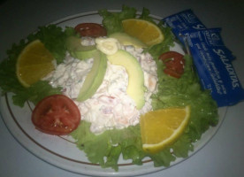 Mariscos La Estacion food