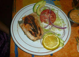 Mariscos La Estacion food